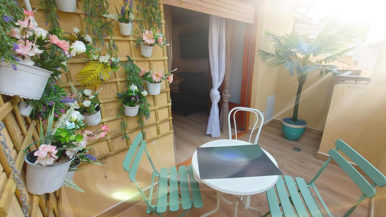 "Campello Beachside Duplex, Coastal Escape, Only 50 Meters From Sea" El Campello Exterior photo
